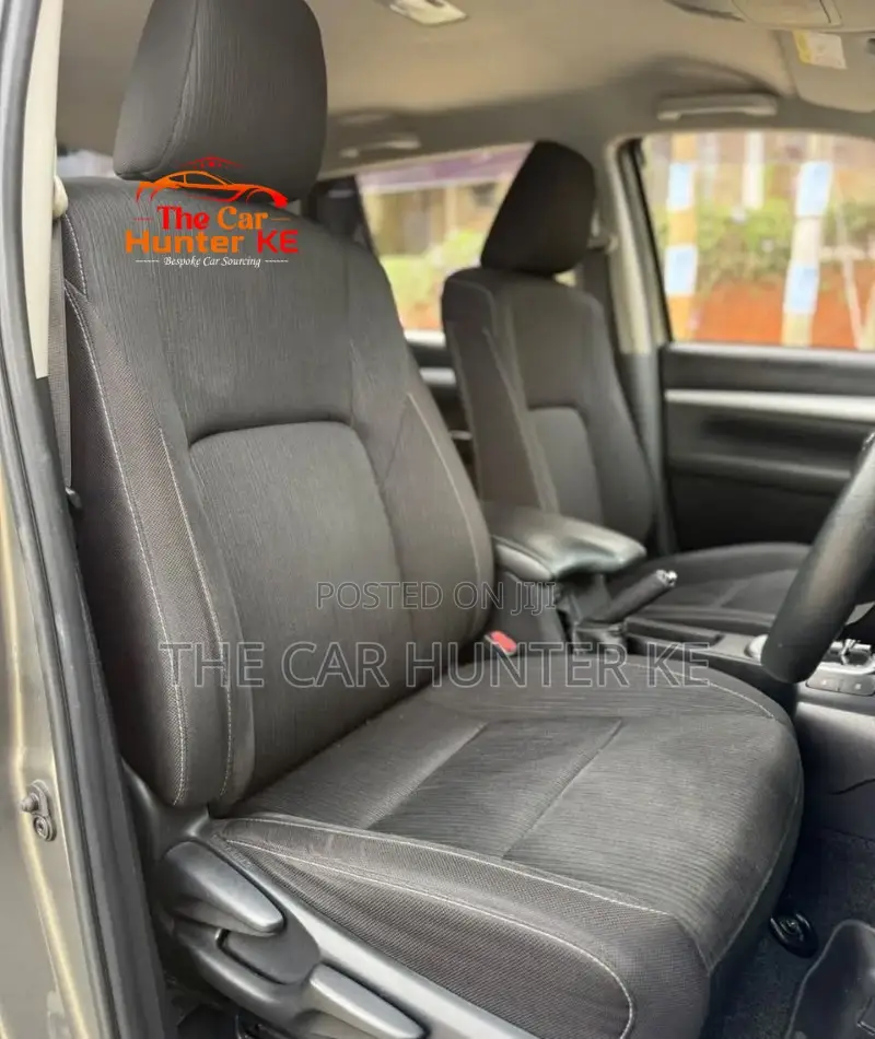 Toyota Hilux 2023