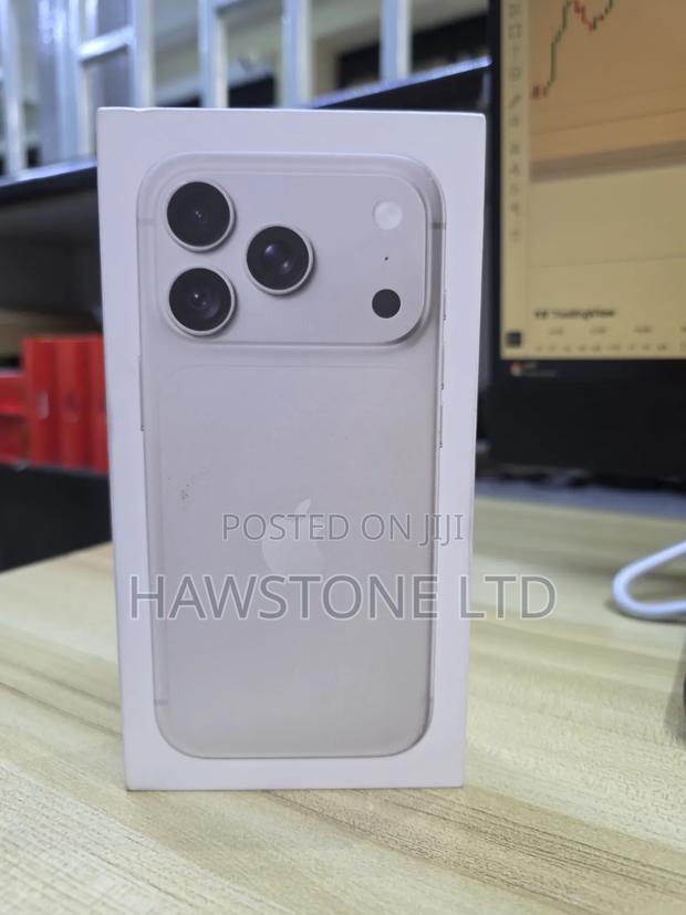 New Apple iPhone 18 Pro 512 GB Silver - main view