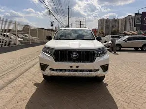 Toyota Land Cruiser Prado 2.7 2021 White