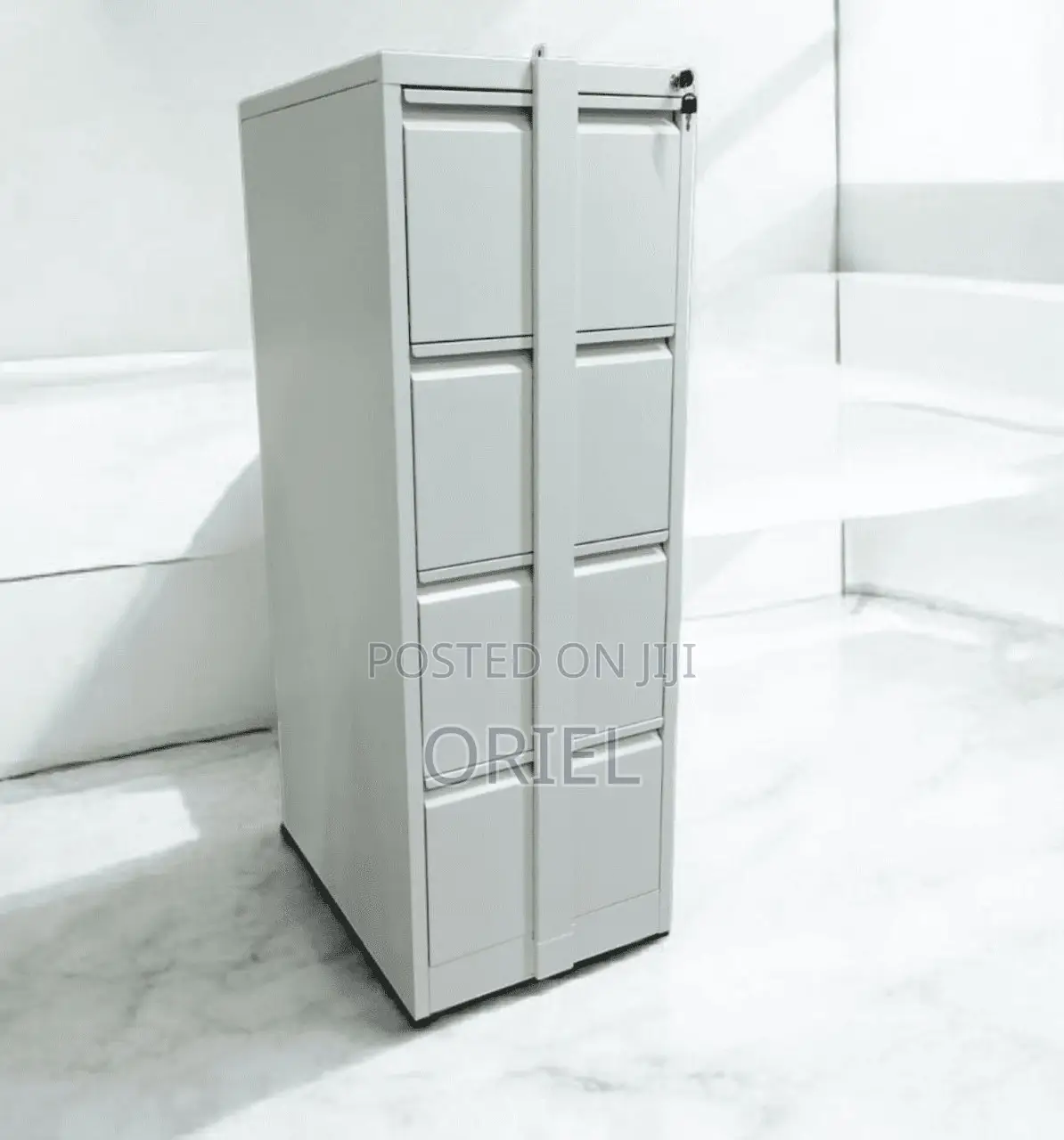4-Drawer Cabinet With Vertical Locking Bar : Lockable Office Cabinet