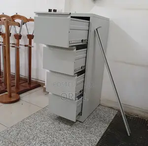 4-Drawer Cabinet With Vertical Locking Bar : Lockable Office Cabinet