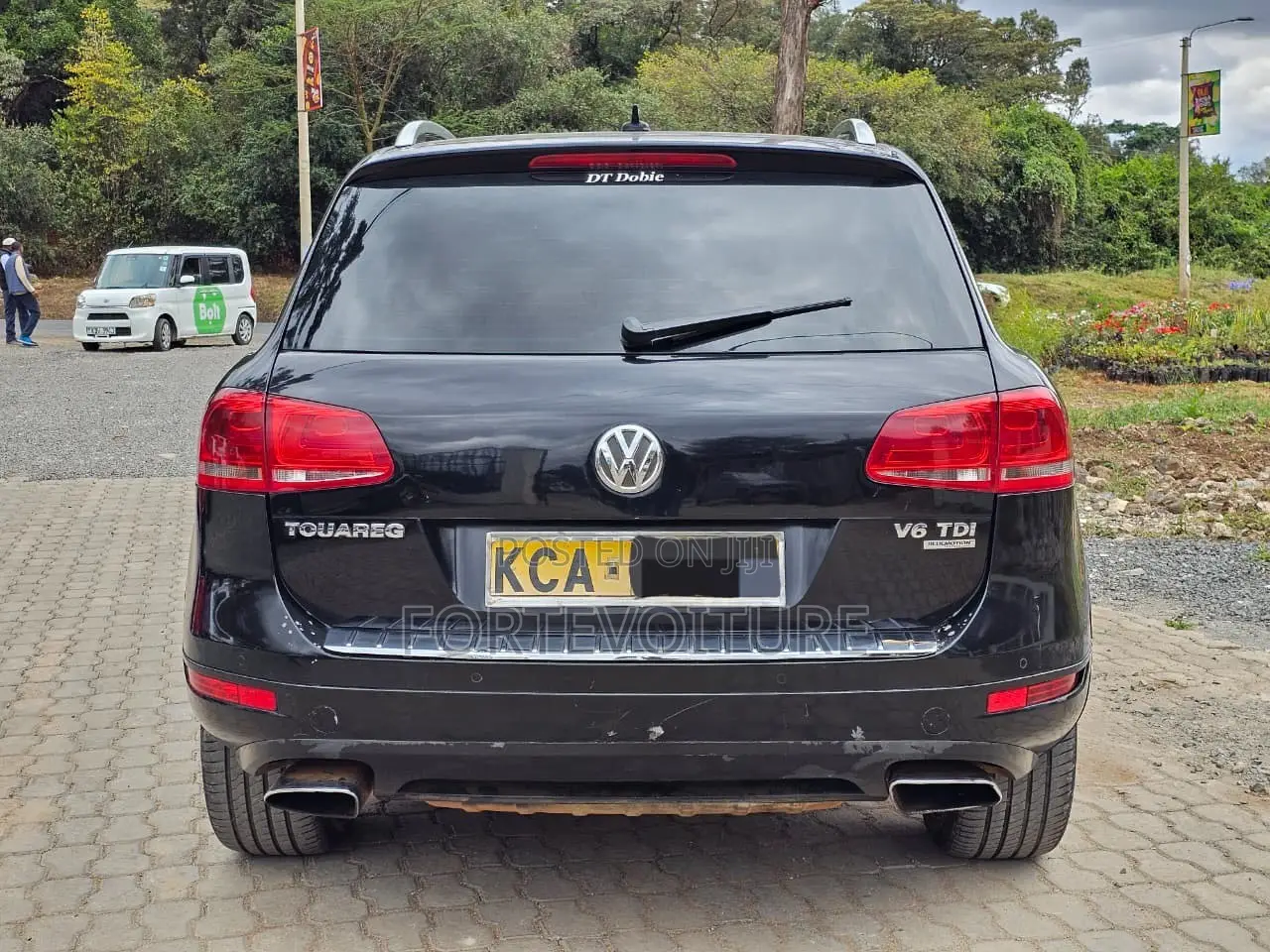 Volkswagen Touareg 2011 Black