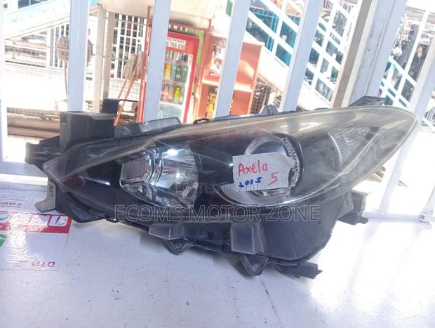 Mazda Axela 2015 Headlight - main view