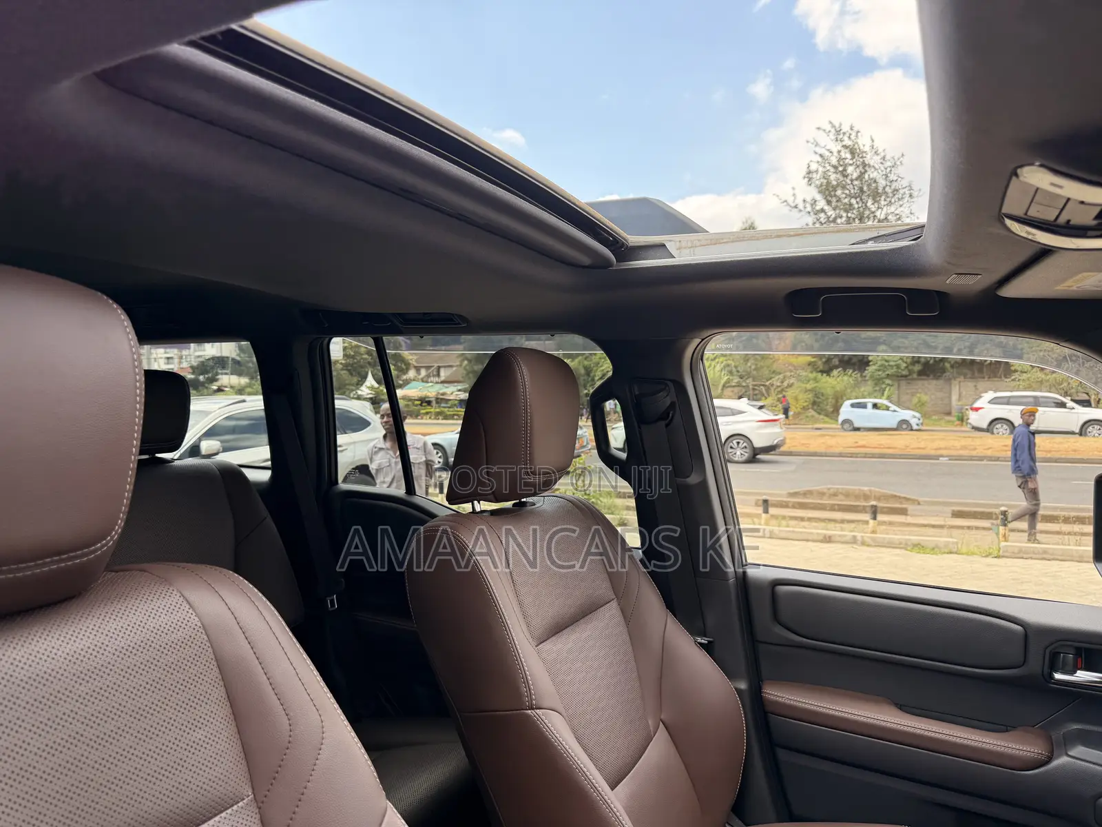 Toyota Land Cruiser Prado 2.8 2024 Brown