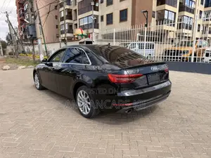 Audi A4 2017 Black