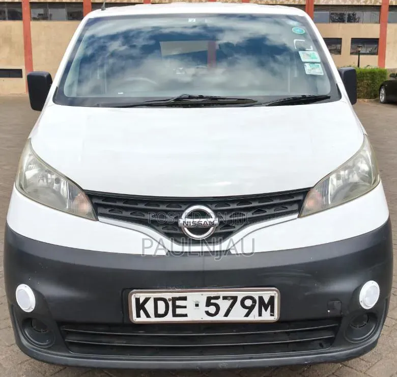 Nissan NV200 2015 White