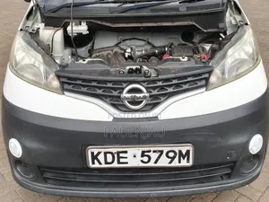 Nissan NV200 2015 White