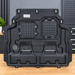 Manganese Steel Engine Cover Rust Shield for Volvo V40 (2012-2020)
