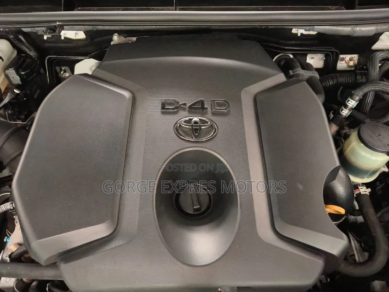 Toyota Land Cruiser Prado 2.8 2021 White