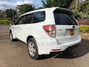 Subaru Forester 2012 White
