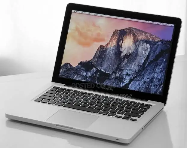 Laptop Apple MacBook Pro 2012 12GB Intel Core i5 SSD 128GB