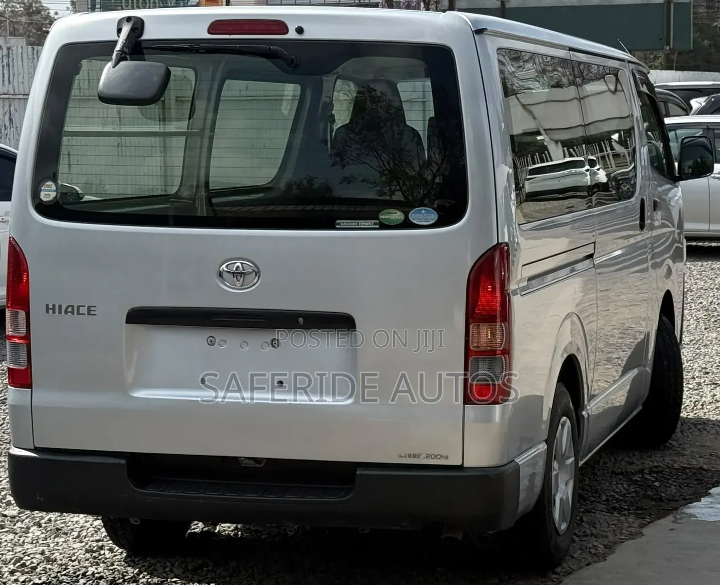 Toyota HiAce 2019 Silver