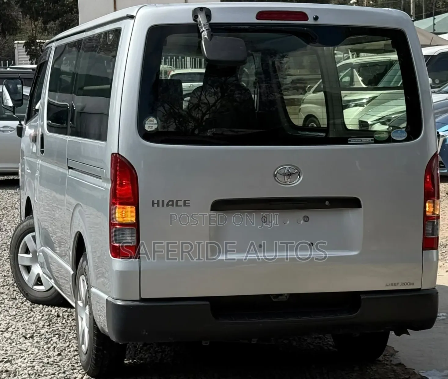 Toyota HiAce 2019 Silver