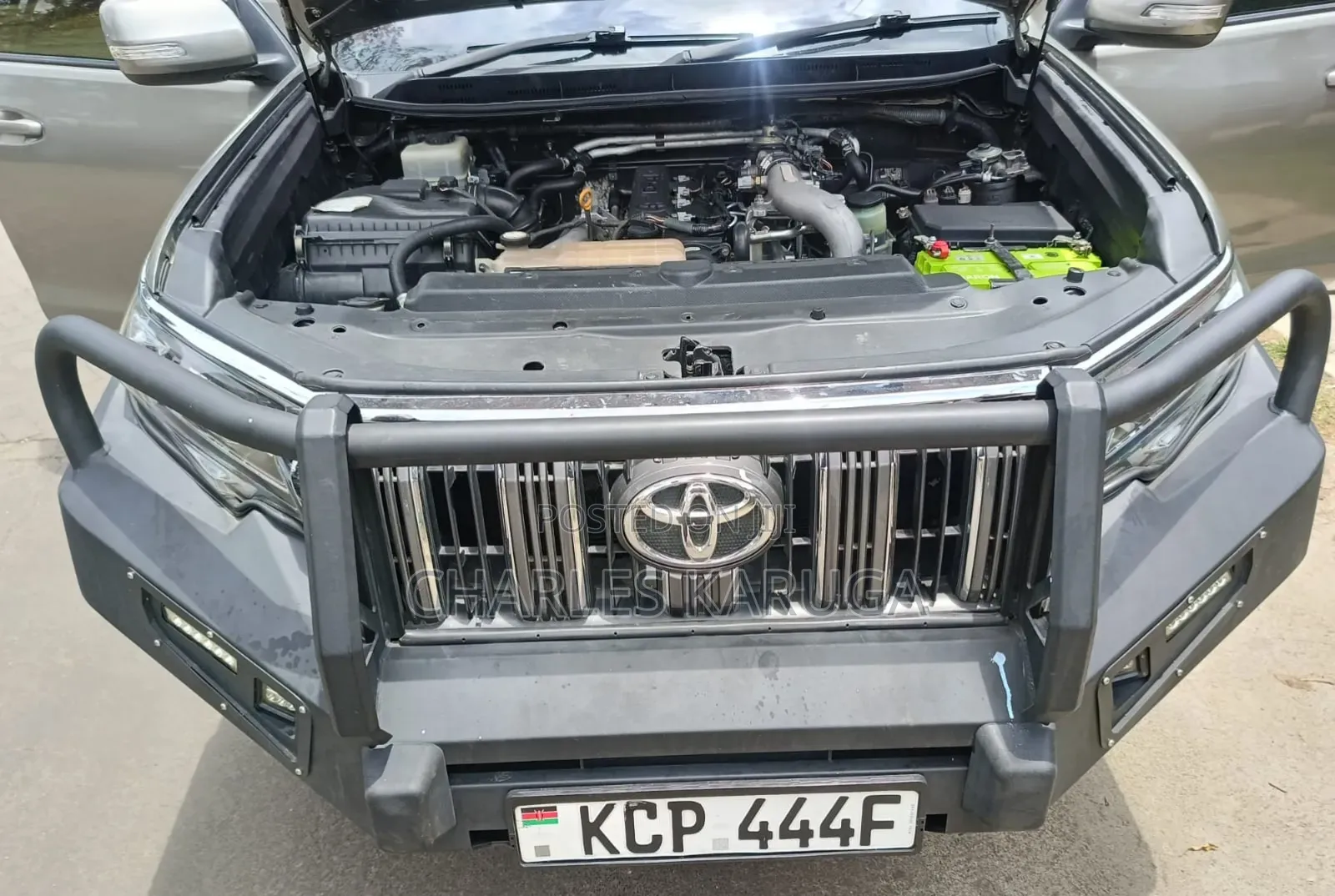 Toyota Land Cruiser Prado 2011 Gold