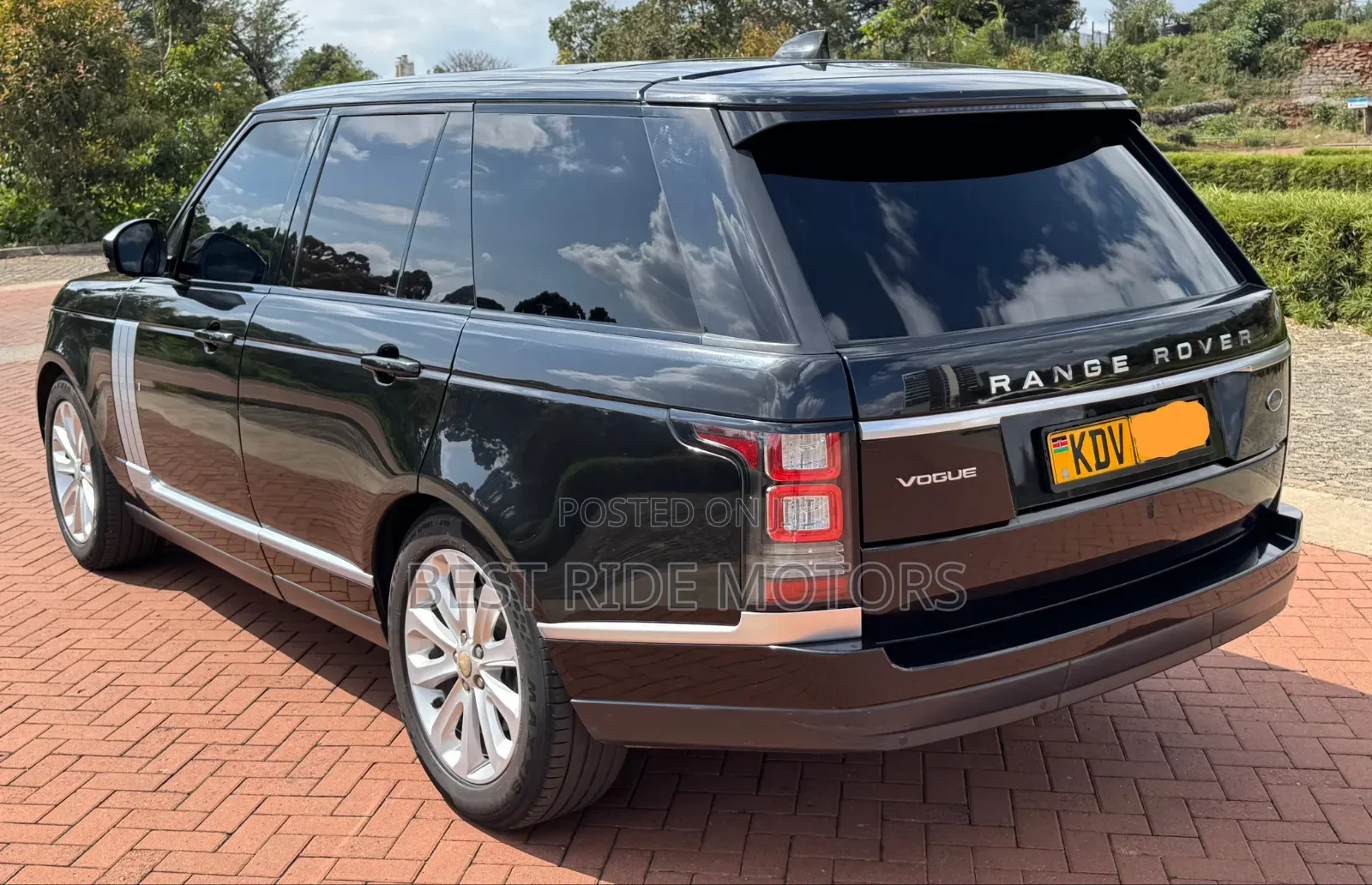 Land Rover Range Rover Vogue 2017 Black