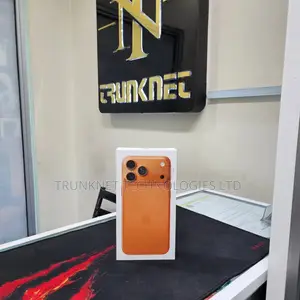 New Apple iPhone 17 Pro Max 256 GB Orange