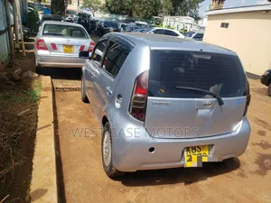 Toyota Passo 2005 Silver