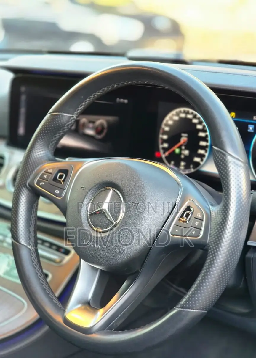 Mercedes-Benz E400 2018 Silver