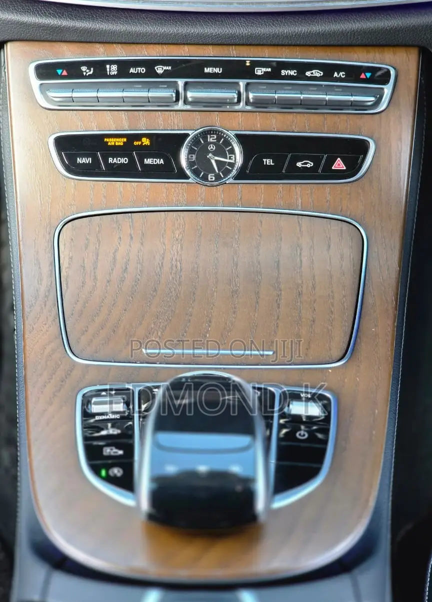 Mercedes-Benz E400 2018 Silver