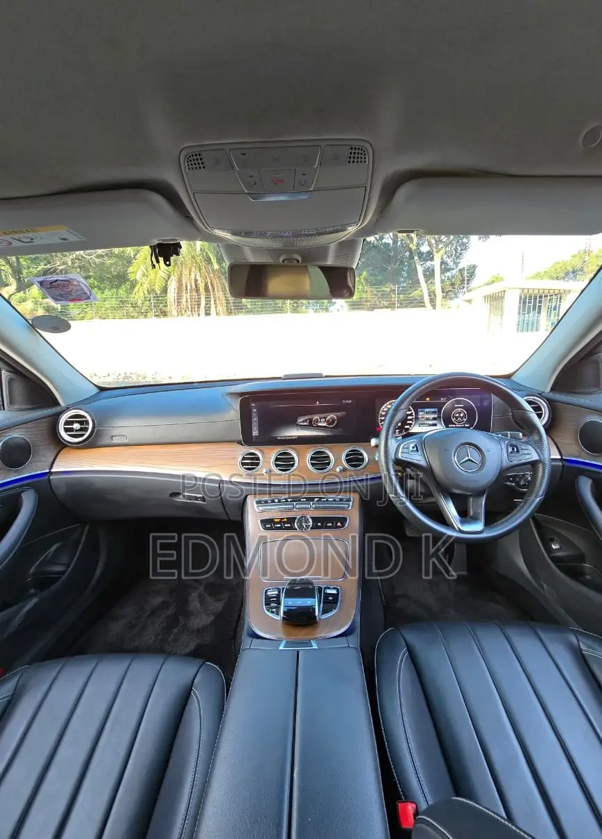 Mercedes-Benz E400 2018 Silver
