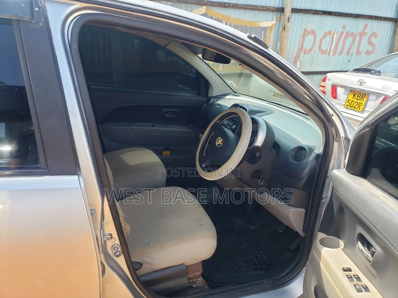 Toyota Passo 2005 Silver