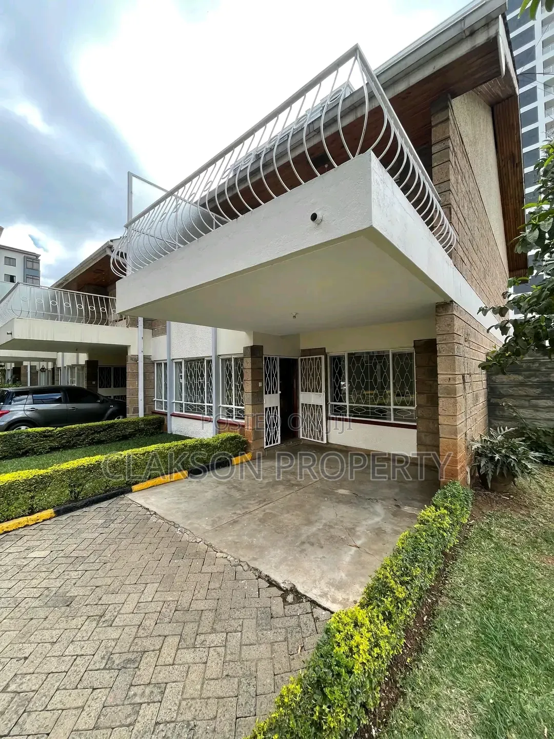 4bdrm Maisonette in Westland, Raphta Road Area for rent