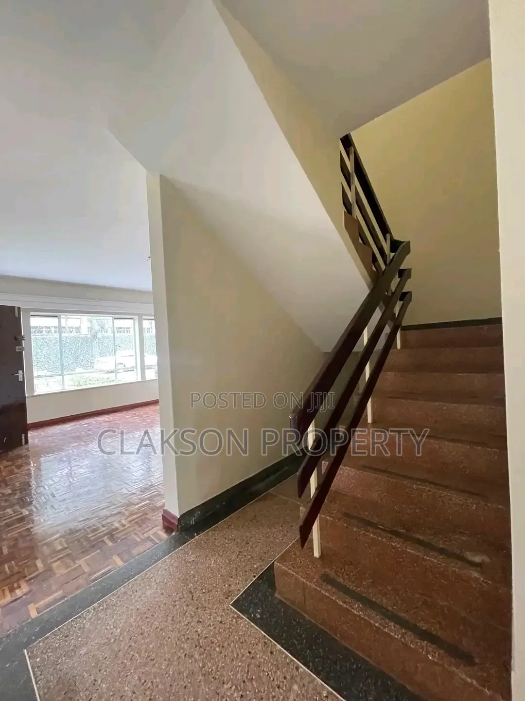 4bdrm Maisonette in Westland, Raphta Road Area for rent