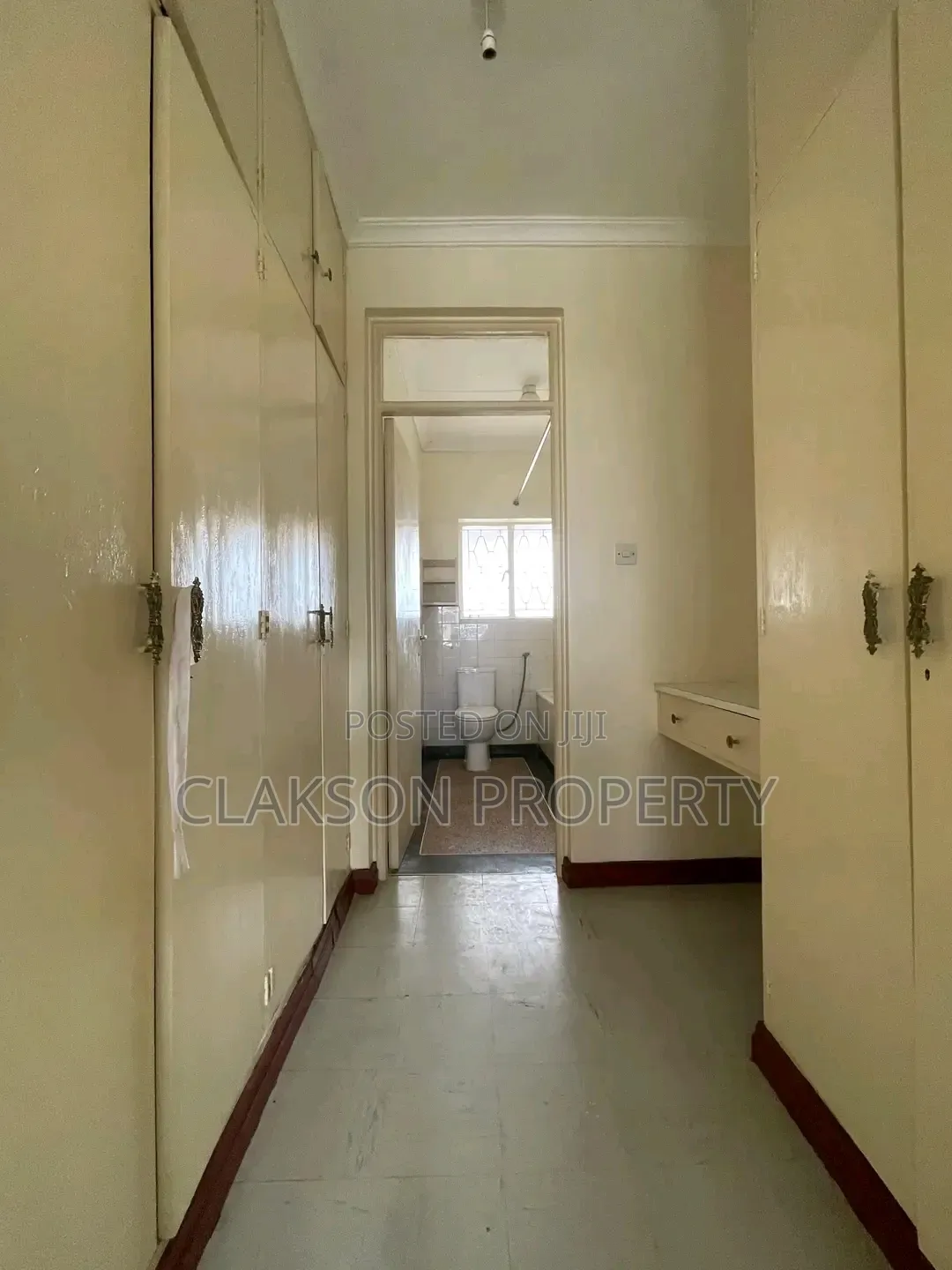 4bdrm Maisonette in Westland, Raphta Road Area for rent