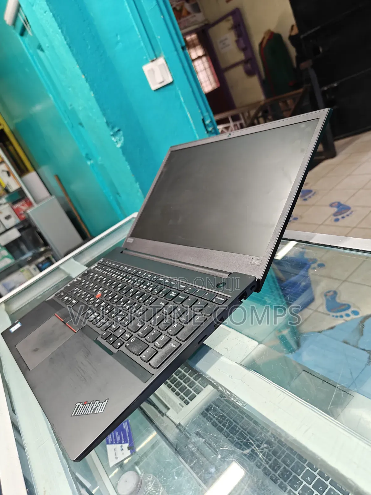 Laptop Lenovo ThinkPad E580 8GB Intel Core i3 HDD 500GB