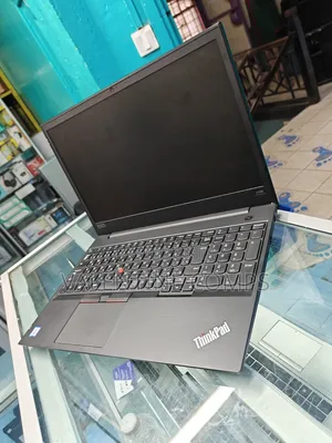 Laptop Lenovo ThinkPad E580 8GB Intel Core i3 HDD 500GB