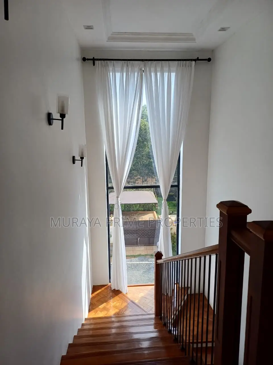 Furnished 5bdrm Maisonette in Kerarapon for sale