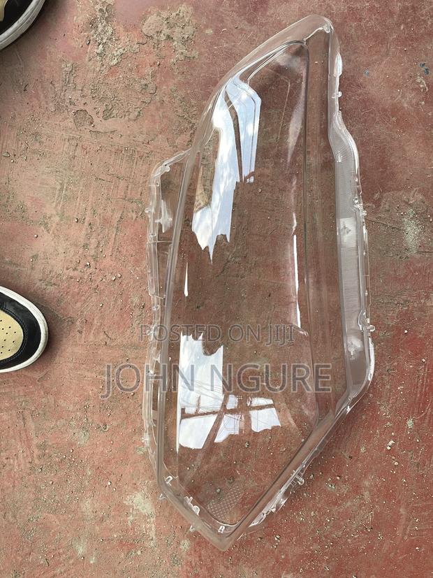 Nissan Xtrail 2014 Headlight Lens - thumbnail 2