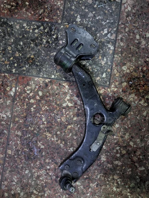 Volvo V40 Control Arm. - thumbnail 5