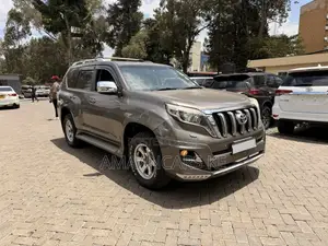 Toyota Land Cruiser Prado 2.8 D-4D 2015 Brown