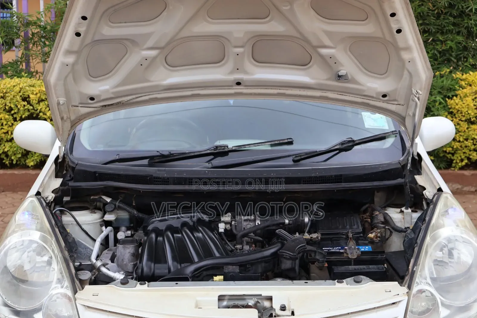 Nissan Note 2011 White