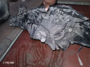 Nissan Tiida 2010 Headlight Non Xenon