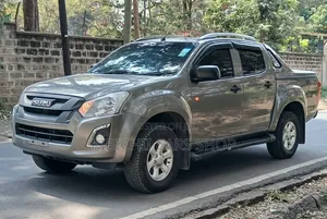Isuzu D-MAX 2023 Gray