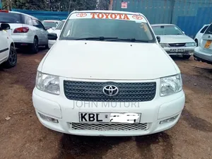 Toyota Succeed 2006 White
