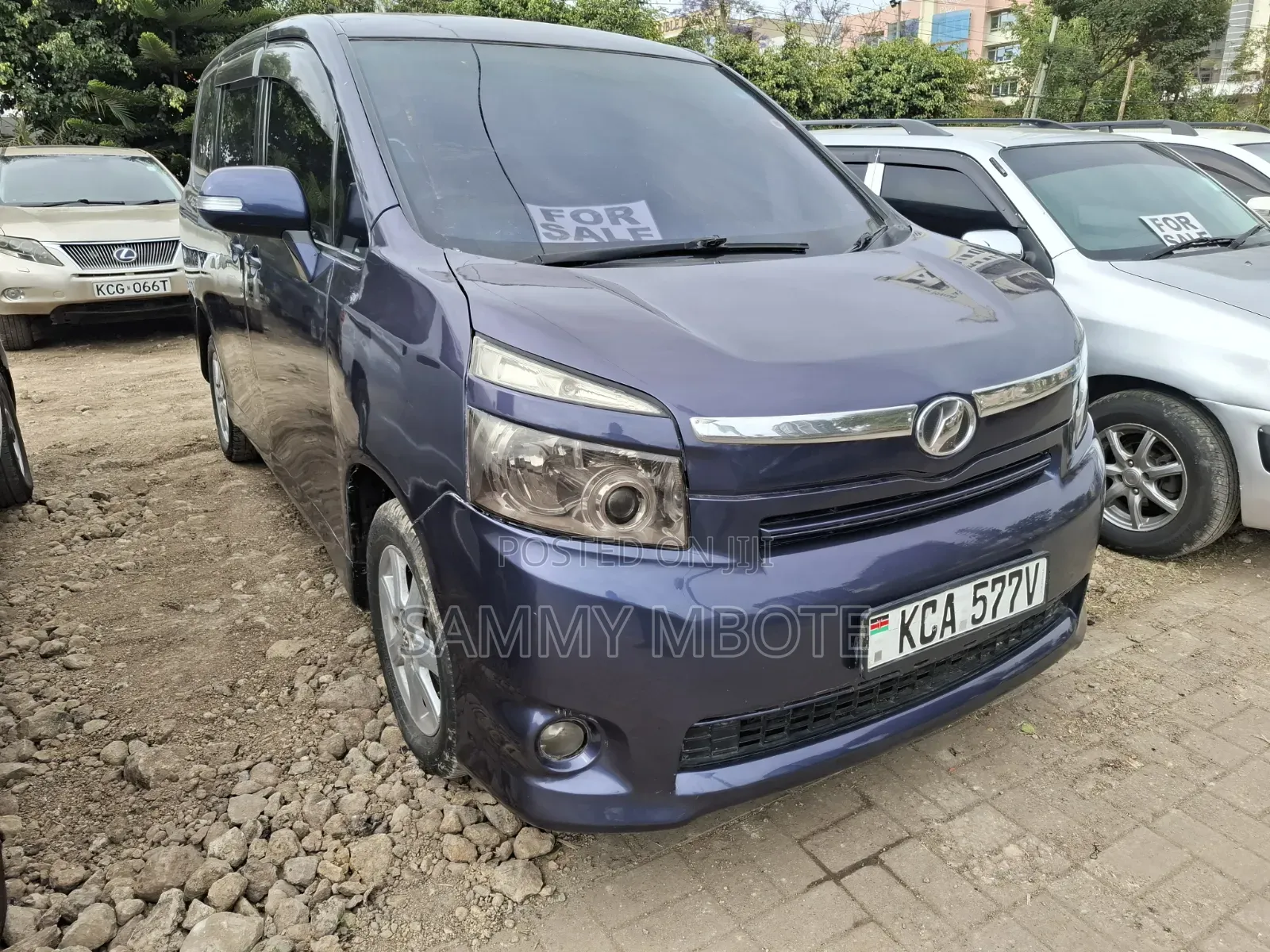 Toyota Voxy Z 2WD 8-Seater 2008 Blue