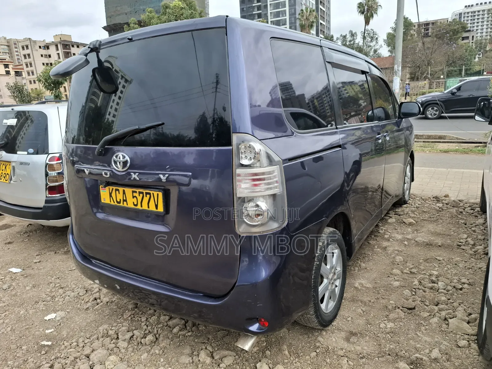 Toyota Voxy Z 2WD 8-Seater 2008 Blue