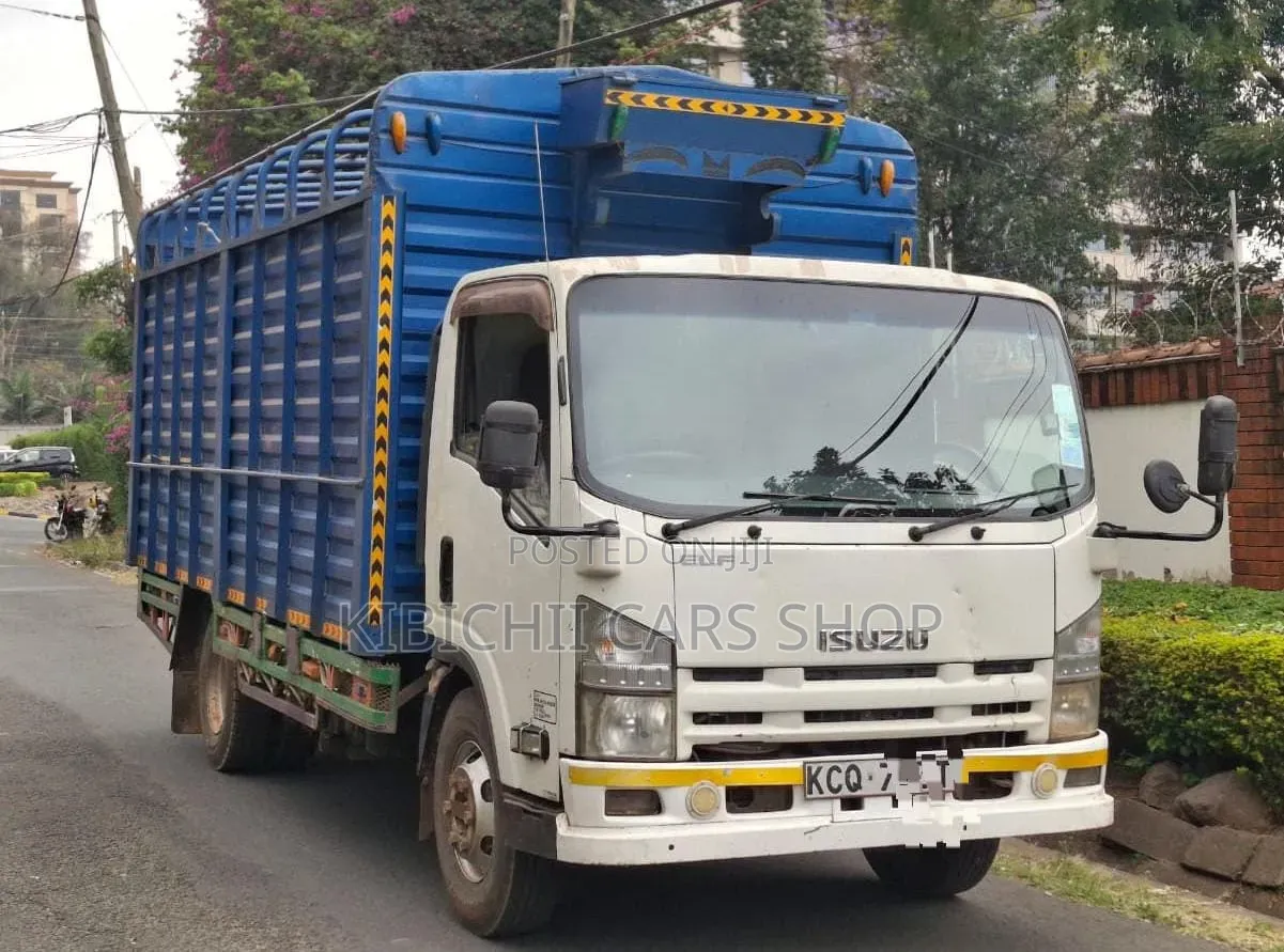 Isuzu Elf Manual 2014 White