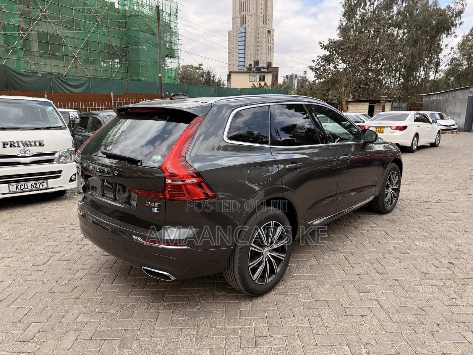 Volvo XC60 2019 Gray