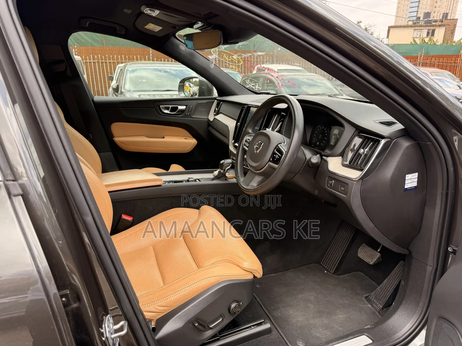 Volvo XC60 2019 Gray