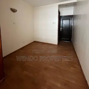 3bdrm Apartment in State House Area for rent