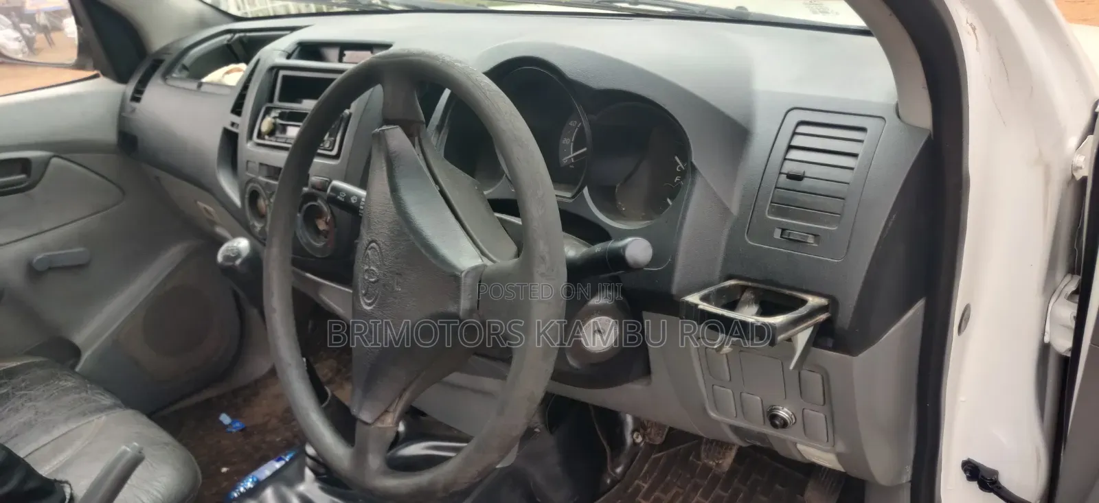 Toyota Hilux 2.5 D-4D 2007 White