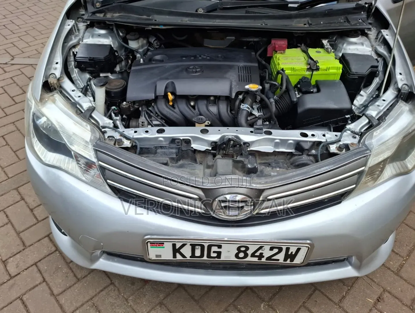 Toyota Axio 2012 Silver