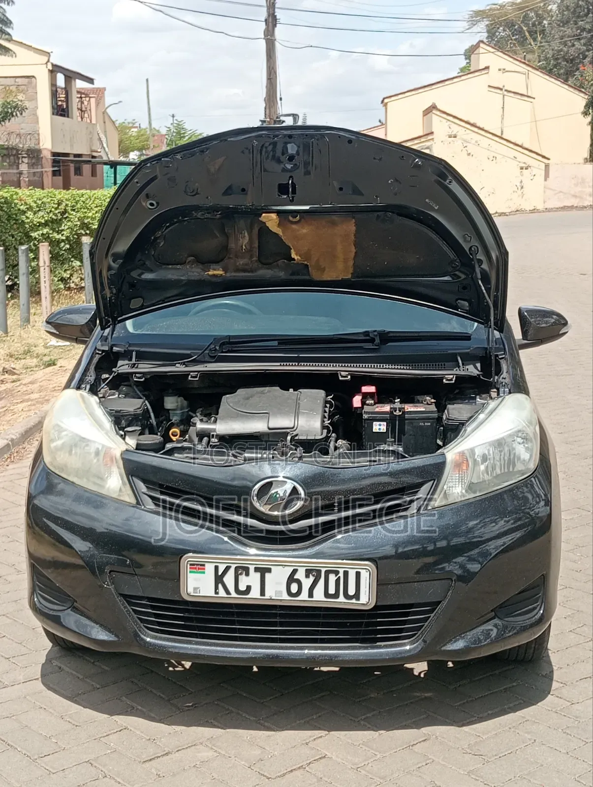 Toyota Vitz 2011 Black