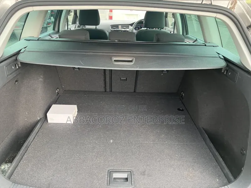 Volkswagen Golf 2019 Silver