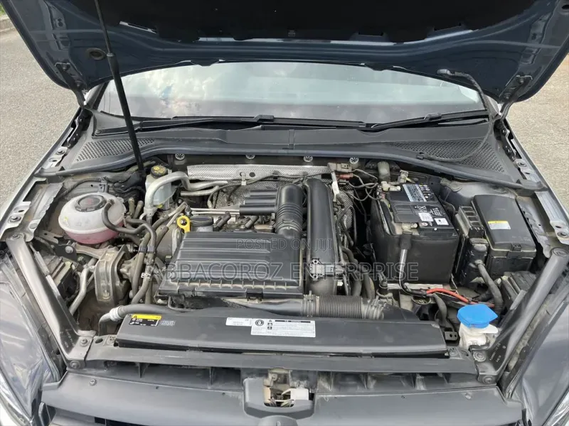Volkswagen Golf 2019 Silver