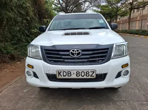 Toyota Hilux 2014
